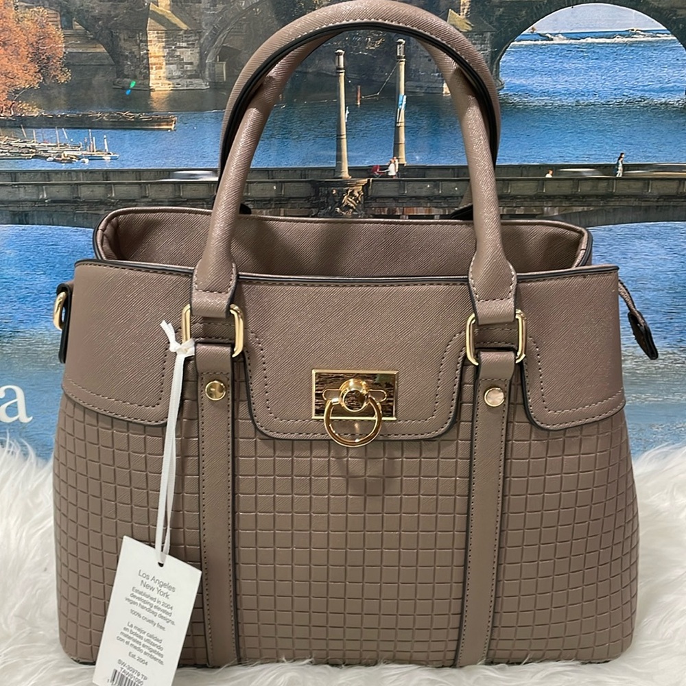 Classic Satchel